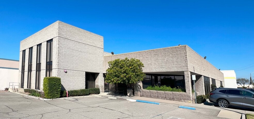 Primary Photo Of 12949 Telegraph Rd, Santa Fe Springs Office For Sale