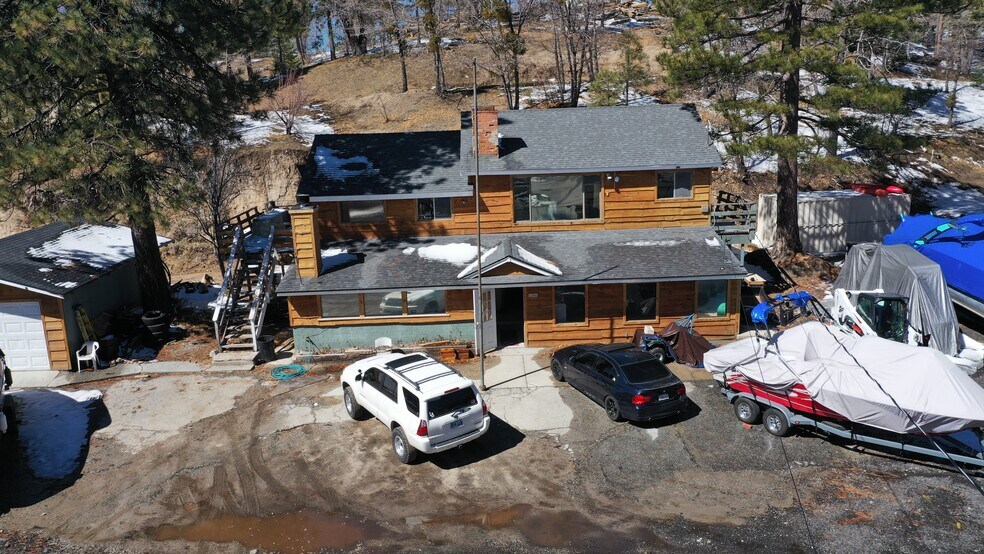 More Photos Of 32864 Hilltop Blvd, Running Springs Freestanding For Sale