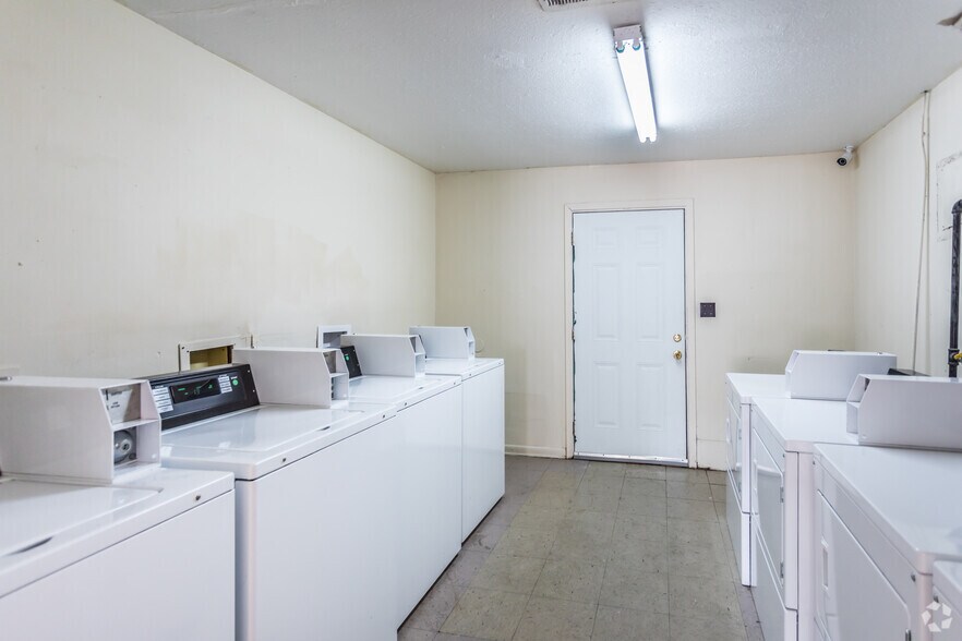 More Photos Of 212 Pullen Lake Rd, Aberdeen Apartments For Sale