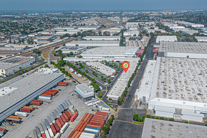 More Photos Of 2005 Raymer Ave, Fullerton Warehouse For Sale