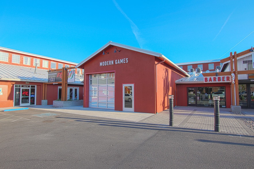 More Photos Of 500 SW Industrial Way, Bend Freestanding For Lease