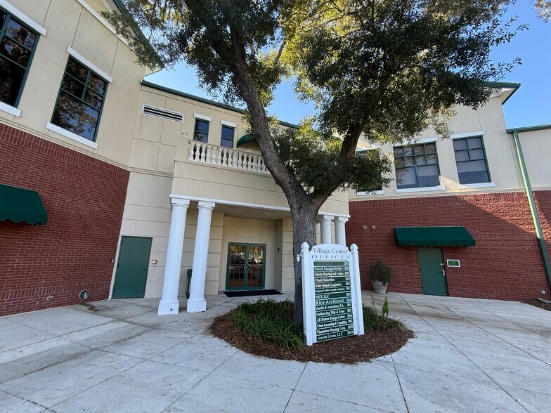 Primary Photo Of 961687 Gateway Blvd, Fernandina Beach Medical For Lease
