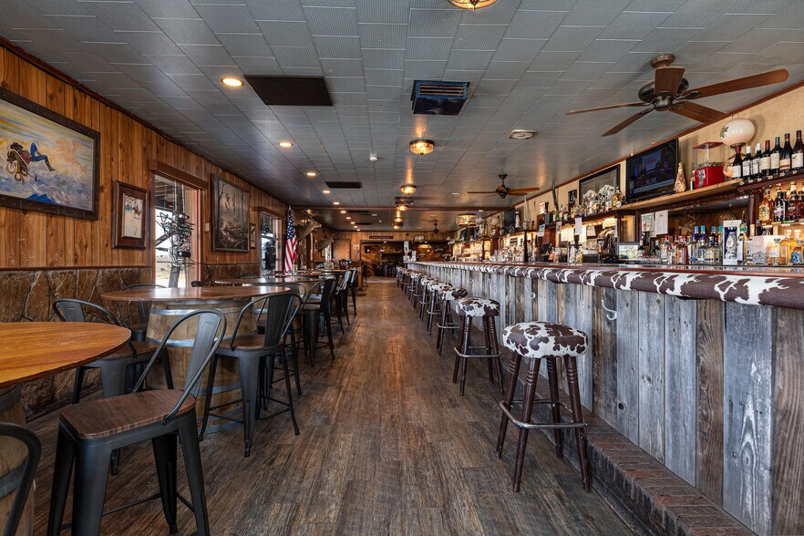 More Photos Of 2321 Main St, Fredonia General Retail For Sale