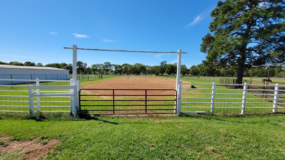 More Photos Of 1136 Jones Rd, New Waverly Land For Sale