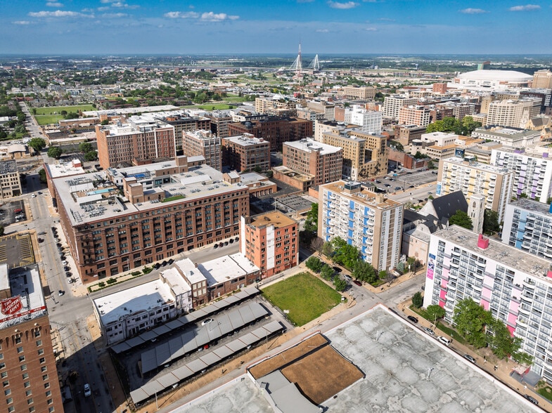 More Photos Of 1700 Olive St, Saint Louis Office For Sale