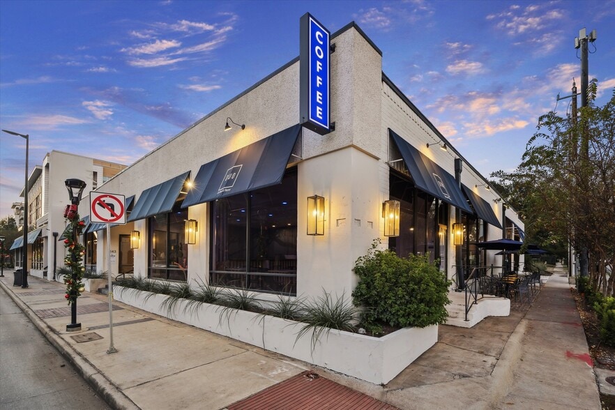 More Photos Of 2135-2147 Westheimer Rd, Houston Unknown For Lease