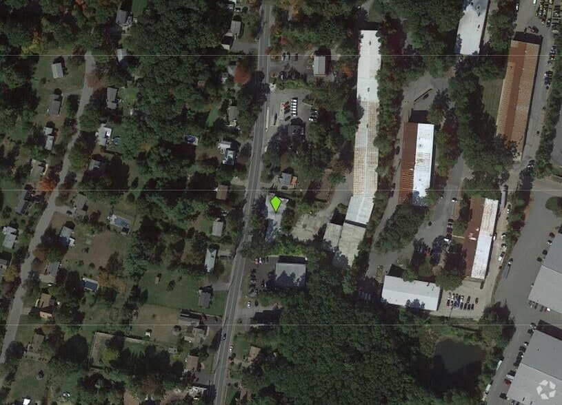 More Photos Of 551 Concord St, Holliston Service For Lease