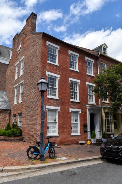 More Photos Of 109 S Fairfax St, Alexandria Office For Sale