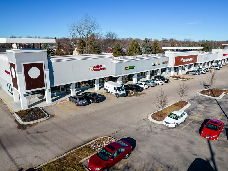 More Photos Of 1302-1430 Algonquin Rd, Algonquin Unknown For Lease