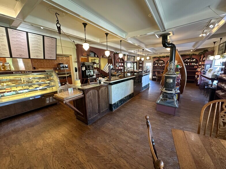 More Photos Of 1450 Vt Route 30, Wells Freestanding For Sale