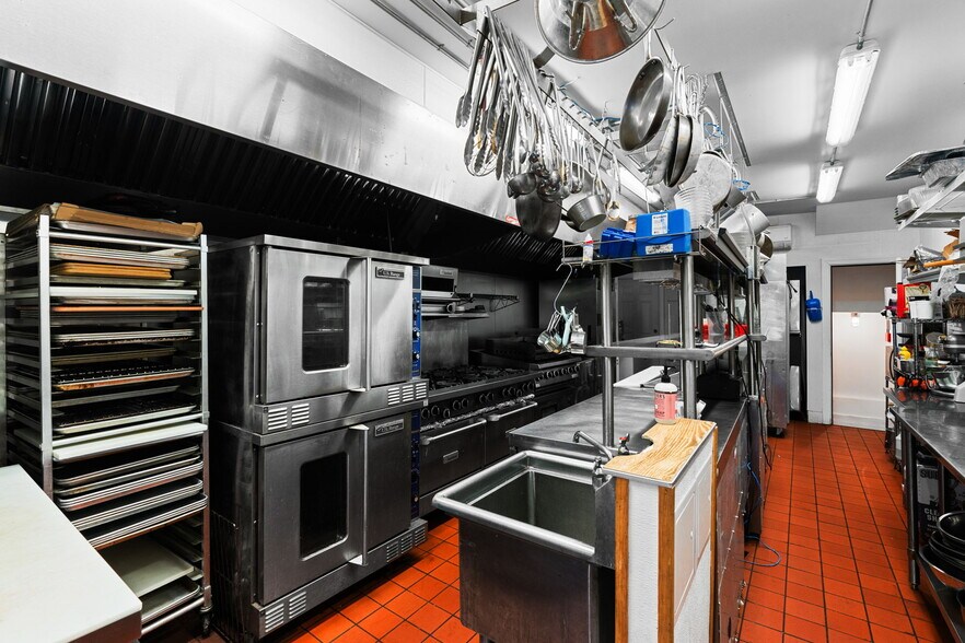 More Photos Of 3311 Route 23A, Palenville Restaurant For Sale