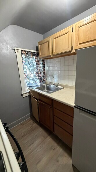 More Photos Of 51 Cotter Ave, Akron Apartments For Sale