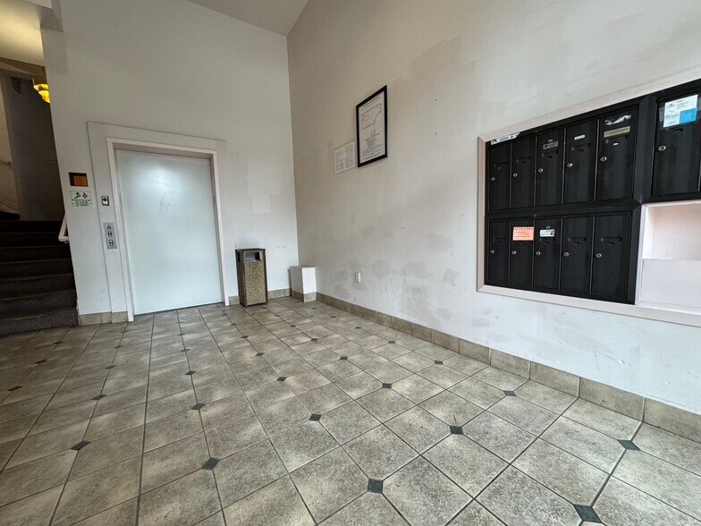 More Photos Of 2301-2323 Noriega St, San Francisco Medical For Sale