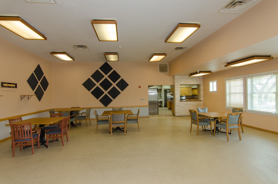 More Photos Of 400 Old Highway 290, Dripping Springs Healthcare For Sale