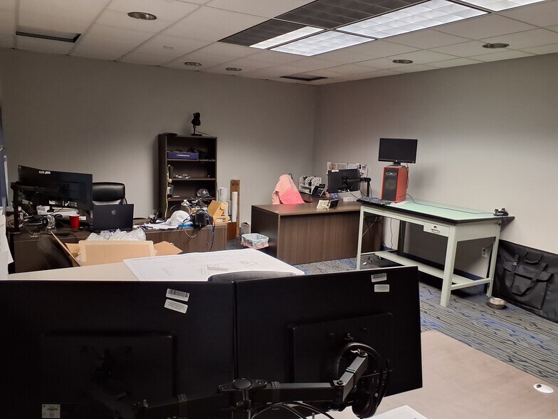 More Photos Of 40 Main St, Toms River Medical For Lease