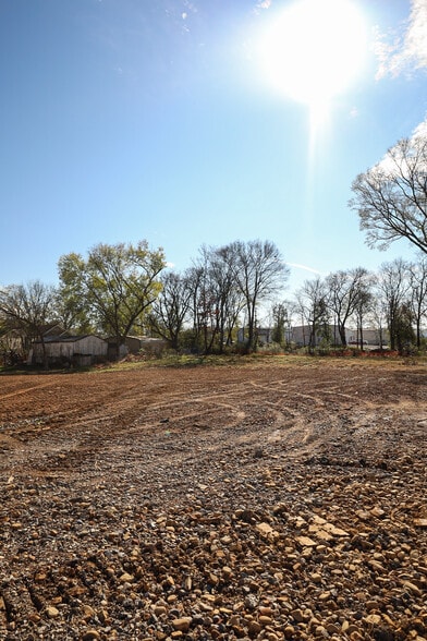 More Photos Of 0 E. 39th Street & 3903 Calhoun Street, Chattanooga Land For Sale