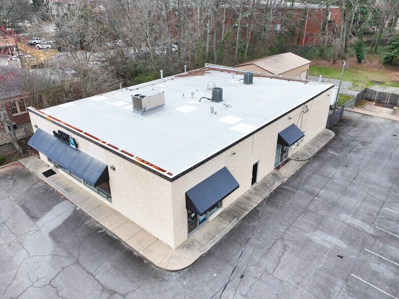 Primary Photo Of 1110 Alpharetta St, Roswell Freestanding For Sale