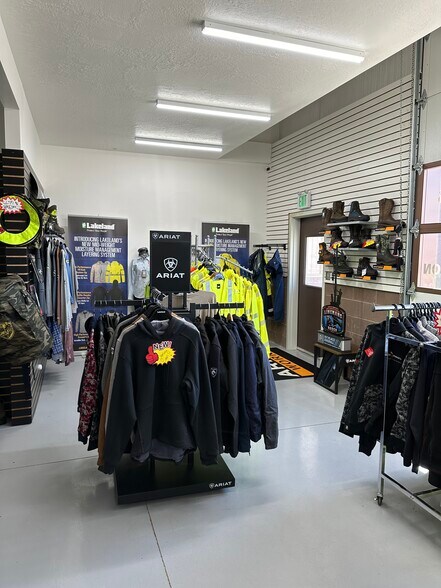 More Photos Of 2187 W Printers Row, West Valley City Warehouse For Lease