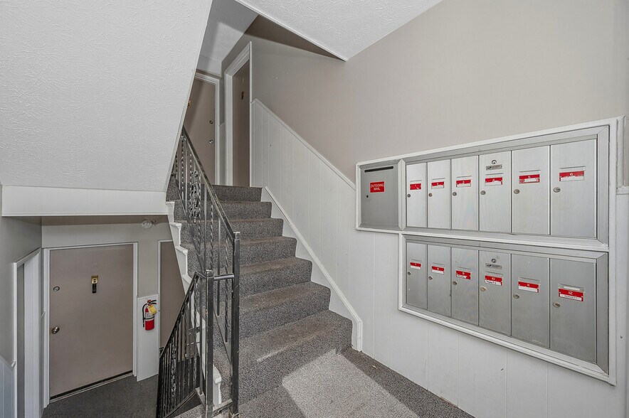 More Photos Of 10916 Reading Rd, Cincinnati Apartments For Sale