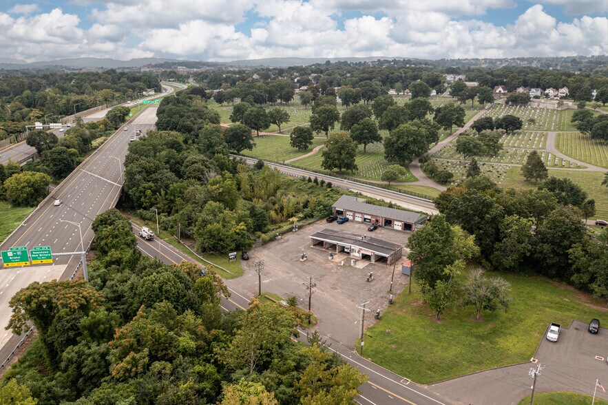 More Photos Of 1110 East St, New Britain Carwash For Sale