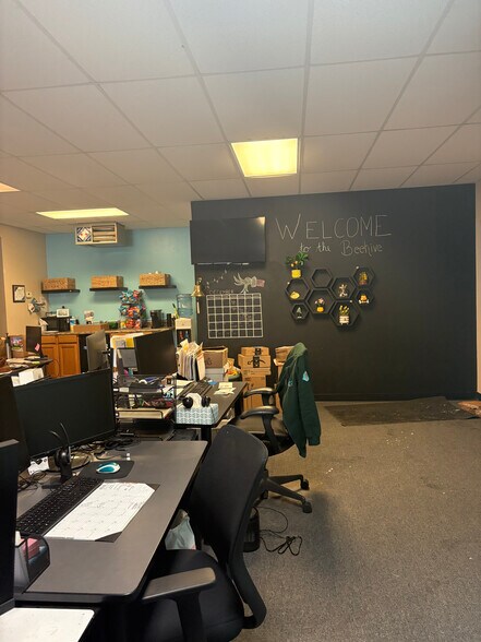 More Photos Of 2055 S Main St, Akron Office For Lease