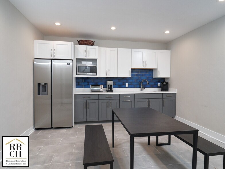 More Photos Of 2720 NW 6th St, Gainesville Medical For Lease