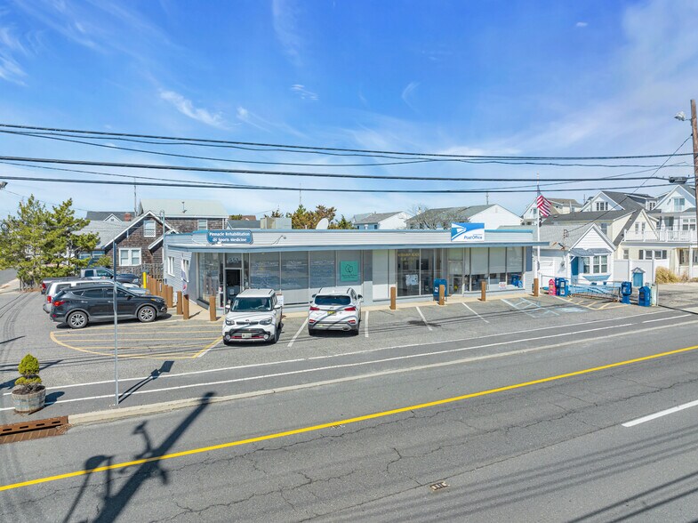 More Photos Of 551 NJ Ave, Mantoloking Freestanding For Sale