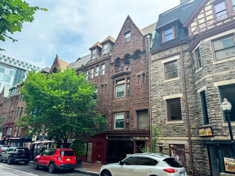 More Photos Of 1303 N Charles St, Baltimore Apartments For Sale