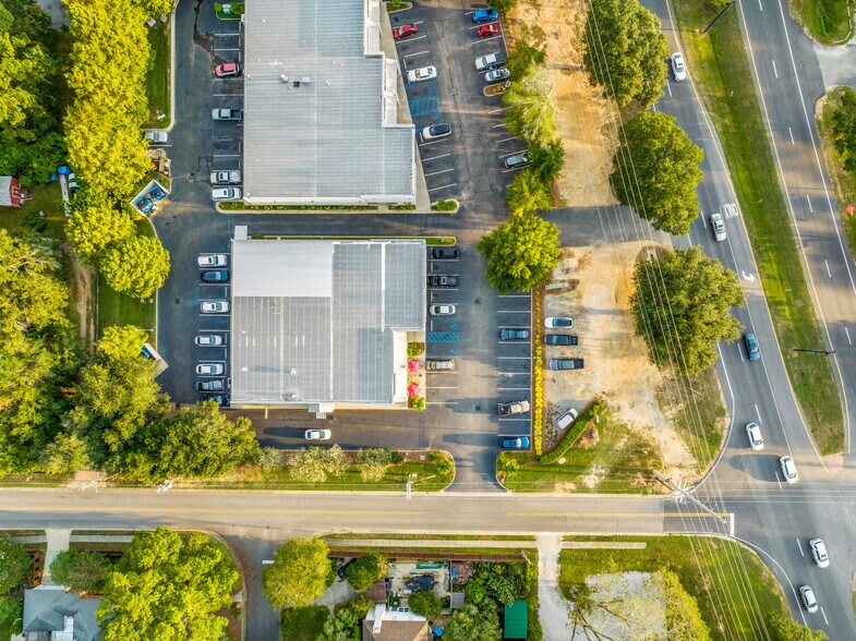 More Photos Of 2020 US Highway 98, Daphne Unknown For Lease