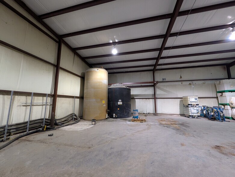 More Photos Of 602 Avenue B, Moody Industrial For Sale