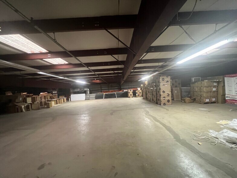 More Photos Of 9208 Enterprise Ct, Manassas Park Warehouse For Sale