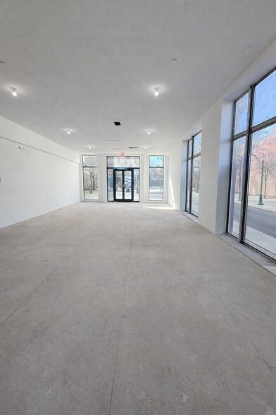 More Photos Of 169 Knickerbocker Ave, Brooklyn Apartments For Lease