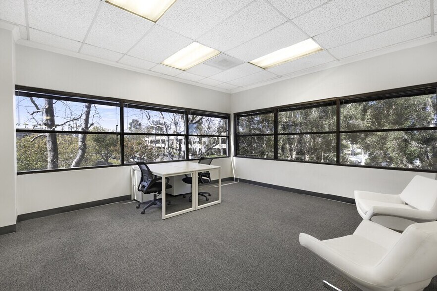 More Photos Of 2102 Business Center Dr, Irvine Coworking Space