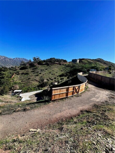 More Photos Of 10200 Willow Springs Lane, Sunland Land For Sale