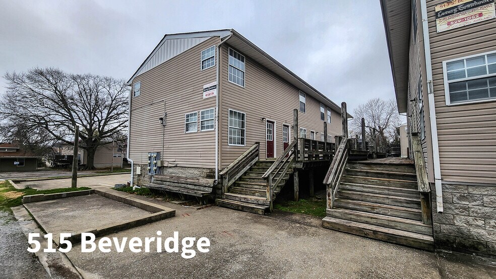 More Photos Of 600 S Washington St, Carbondale Apartments For Sale