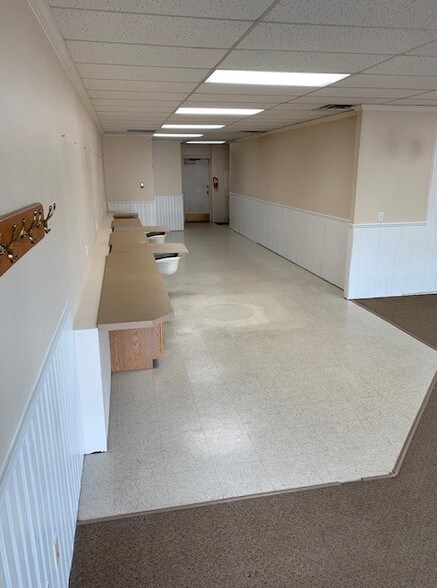 More Photos Of 3101-3121 Kintzley Ct, Laporte Storefront Retail Office For Lease