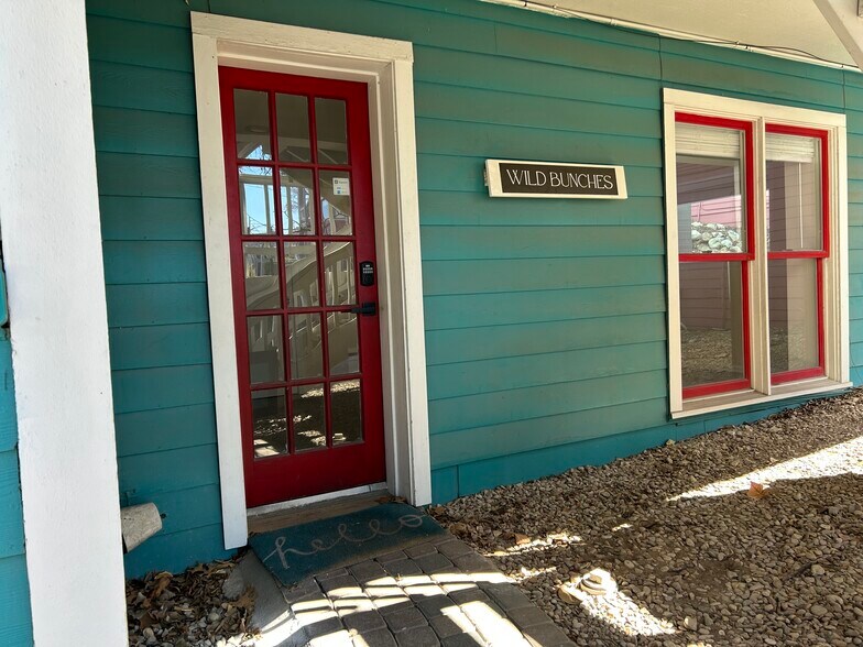 Primary Photo Of 1619 W 6th St, Austin Loft Creative Space For Lease