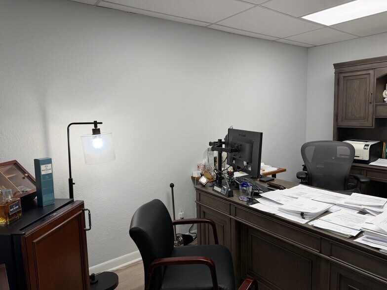 More Photos Of 6971 N Federal Hwy, Boca Raton Medical For Sale