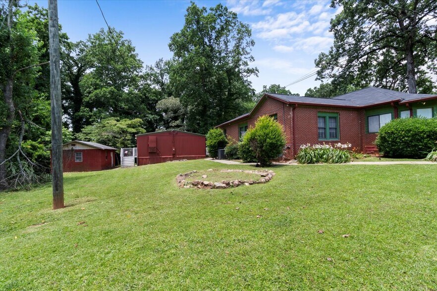 More Photos Of 2365 County Line Rd, Atlanta Daycare Center For Sale