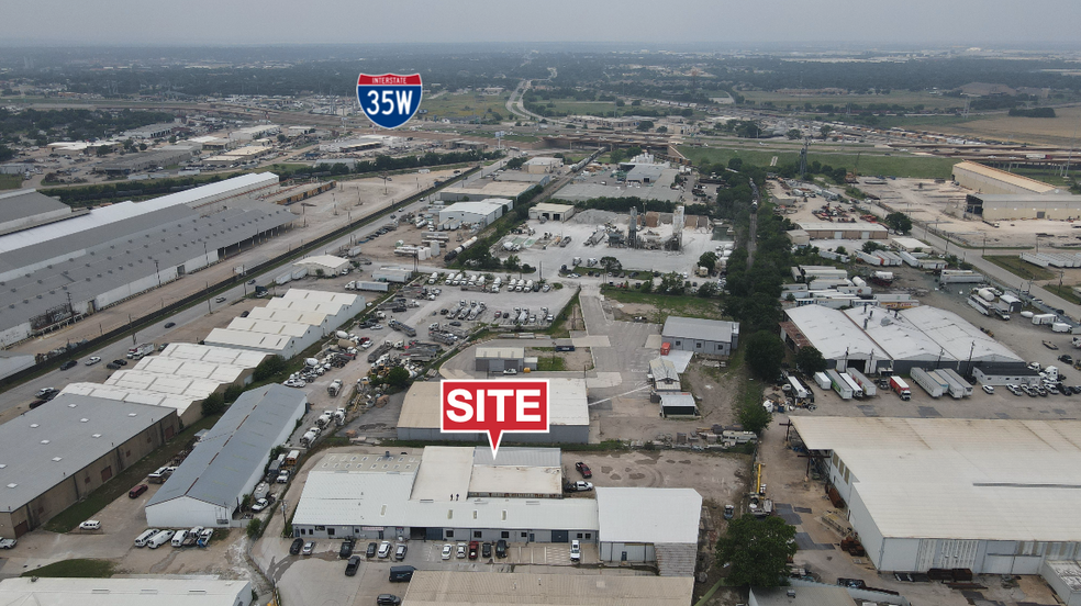 Primary Photo Of 3401 N Sylvania Ave, Fort Worth Warehouse For Lease