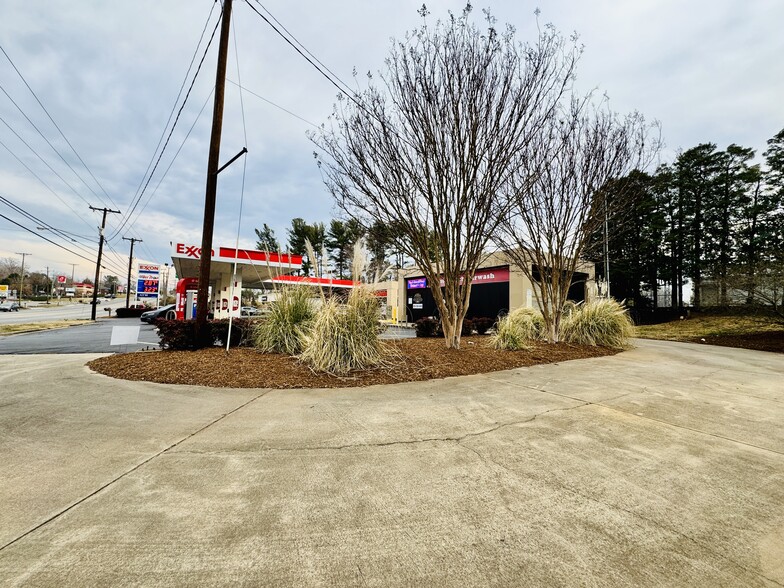 More Photos Of 1025 Burkemont Ave ave, Morganton Convenience Store For Lease