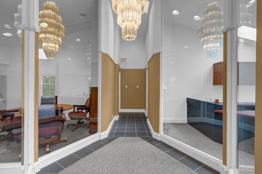 More Photos Of 1142-1148 Walker Rd, Great Falls Medical For Sale