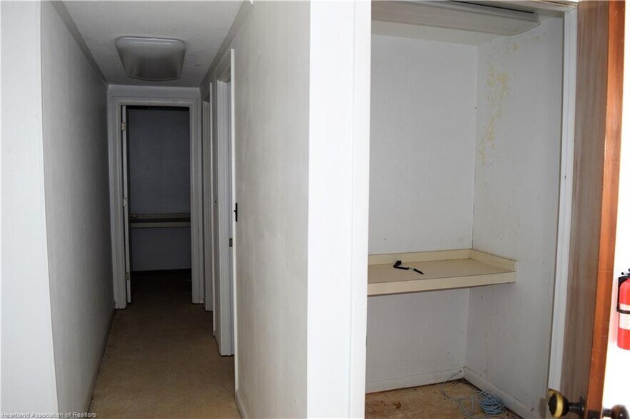 More Photos Of 2 W Main St, Avon Park Office Residential For Sale