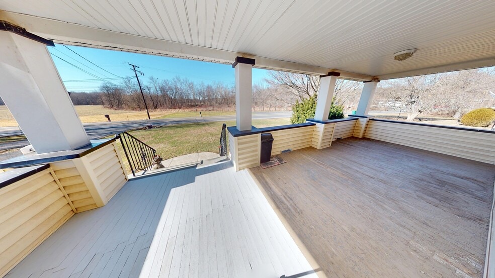 More Photos Of 160 Compton Road, Wantage Office Residential For Sale