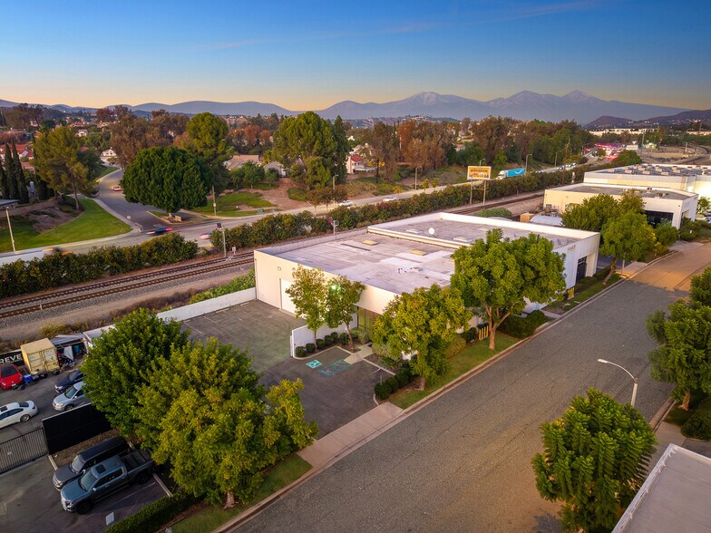 More Photos Of 21117 Commerce Pointe Dr, City Of Industry Warehouse For Lease