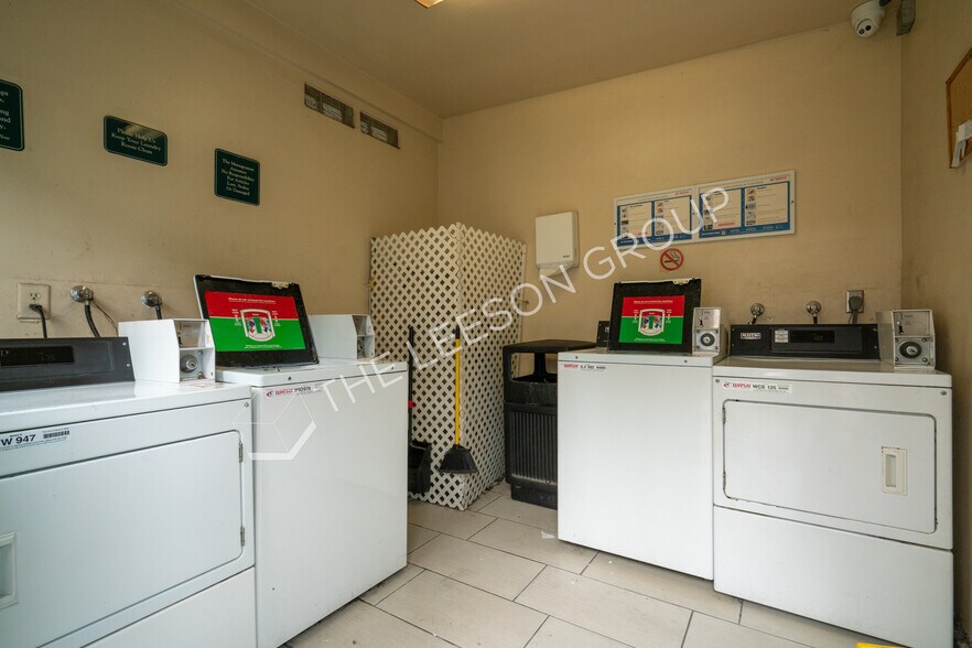 More Photos Of 12341 Lewis St, Garden Grove Apartments For Sale