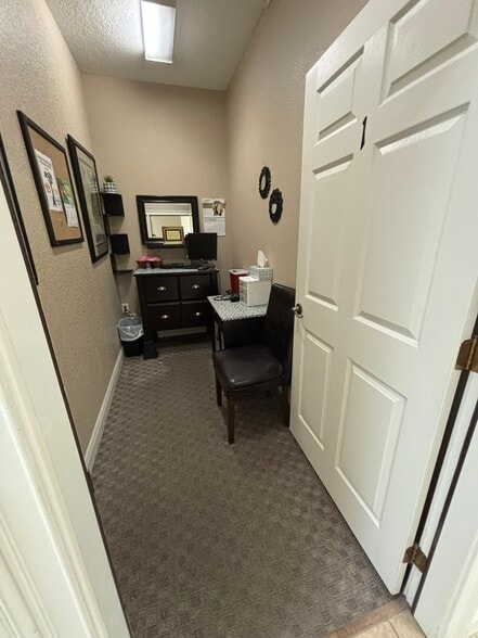 More Photos Of 7005-7011 Nightwalker Rd, Brooksville Medical For Lease