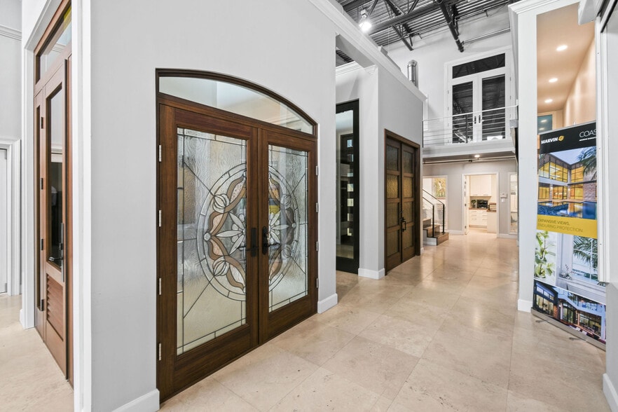 More Photos Of 5401 N Haverhill Rd, West Palm Beach Warehouse For Sale