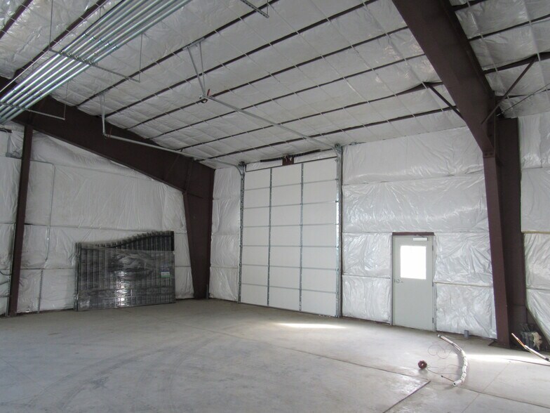 3204 N Cascade Ave, Colorado Springs, CO 80907 Warehouse For Sale