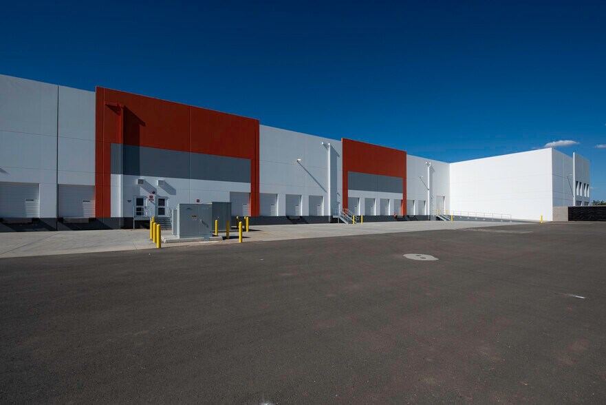 More Photos Of SWC Pecos Rd & Hawes Rd, Mesa Warehouse For Lease